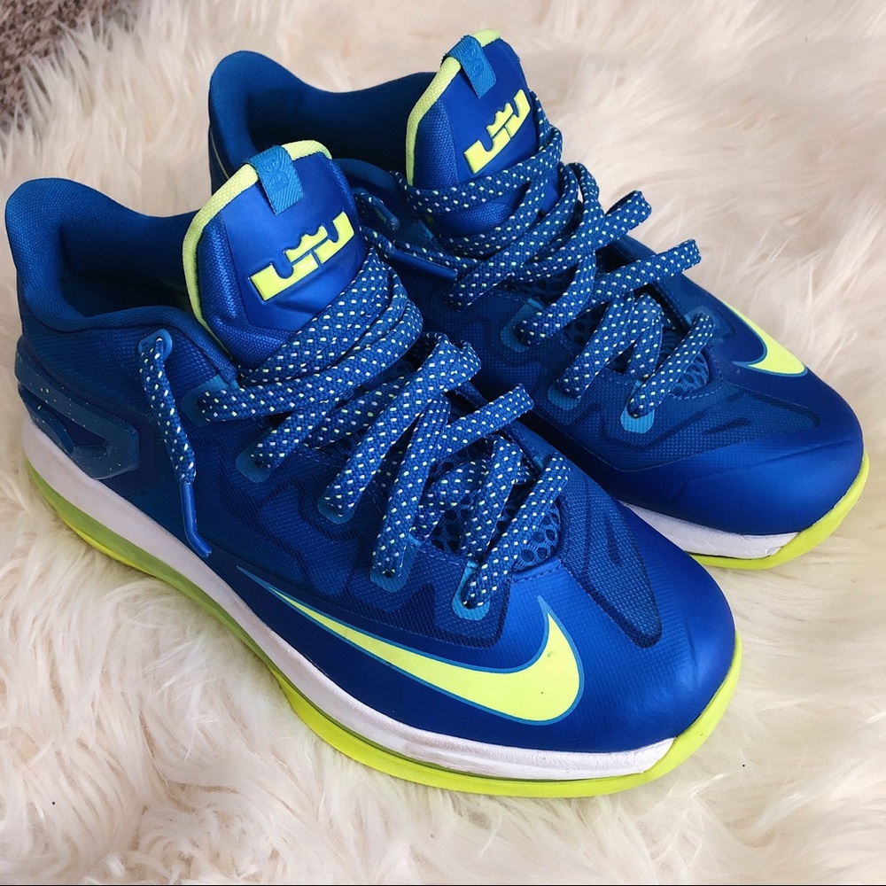 NIKE LEBRON 11 LOW SPRITE